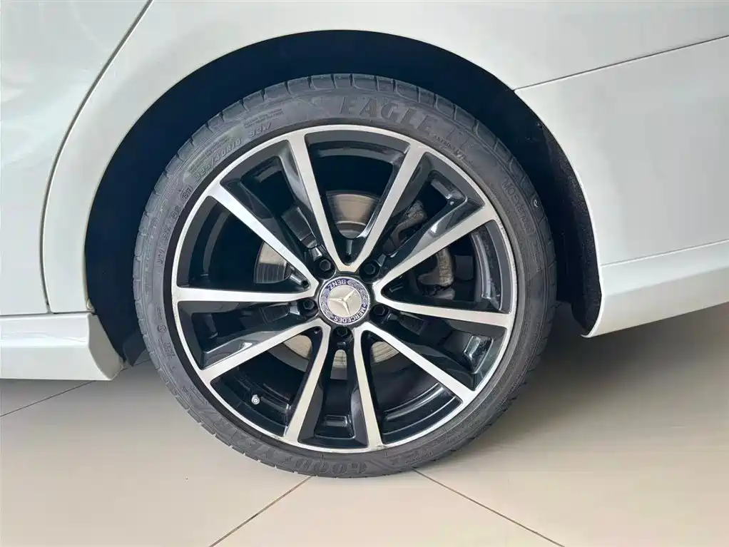 Mercedes-Benz CLA 2016 — фото 12