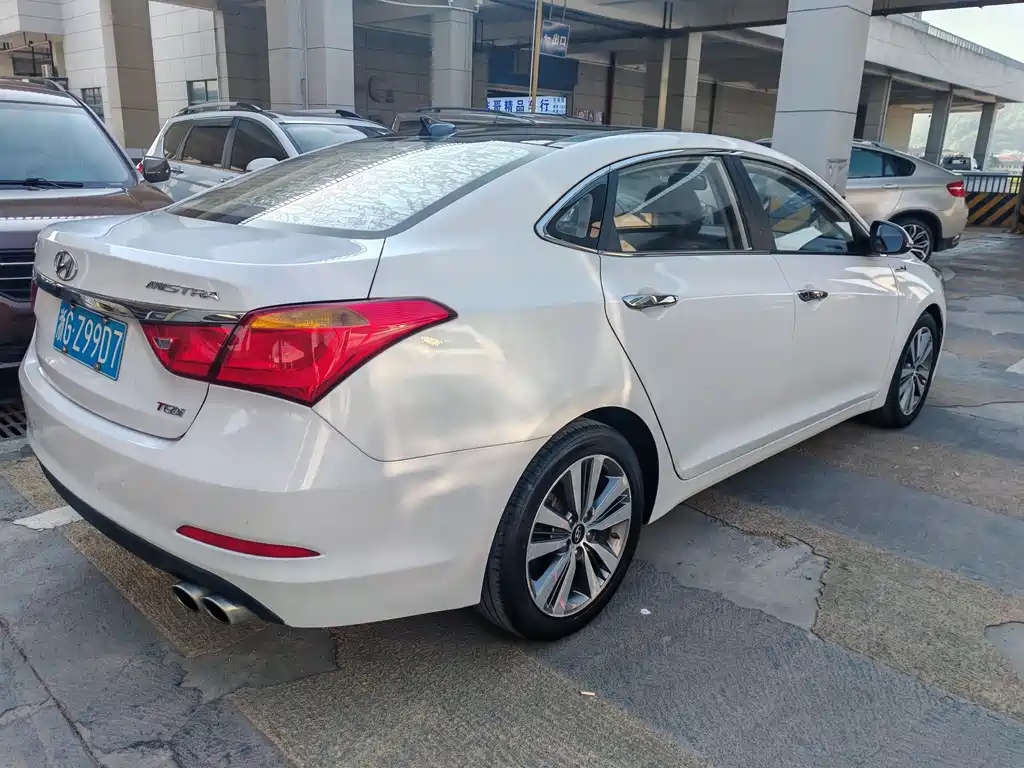 Hyundai Mistra 2017 — фото 4