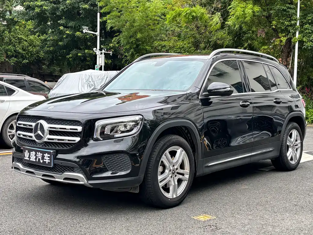 Mercedes-Benz GLB 2022