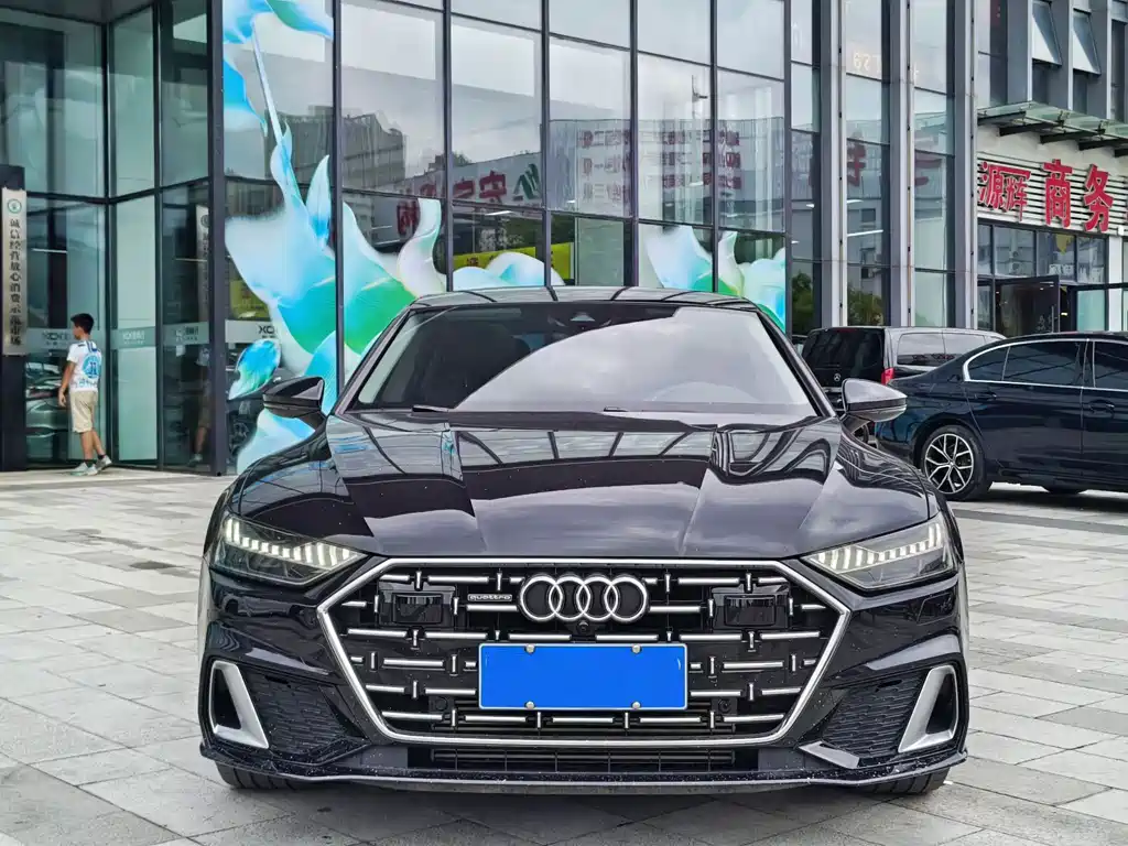 Audi A7L 2024 — фото 2