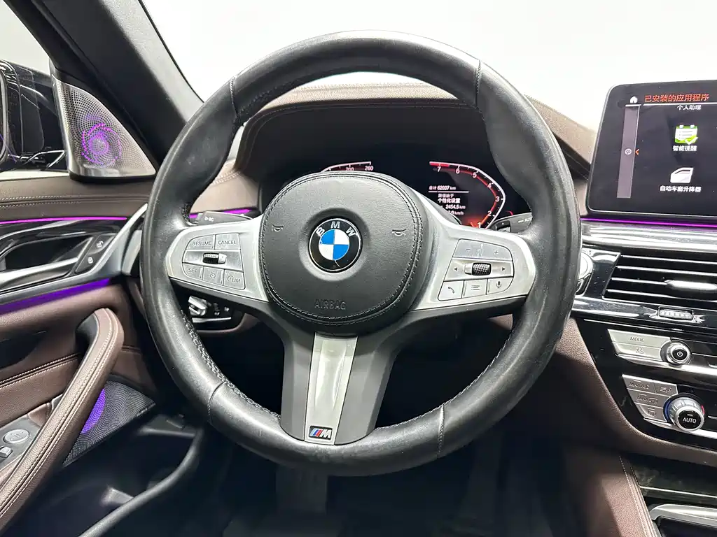 BMW 5 Series 2023 — фото 21