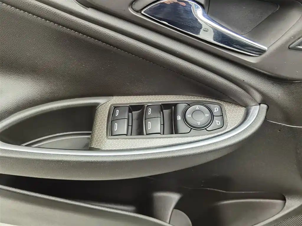 Chevrolet Malibu XL 2020 — фото 9