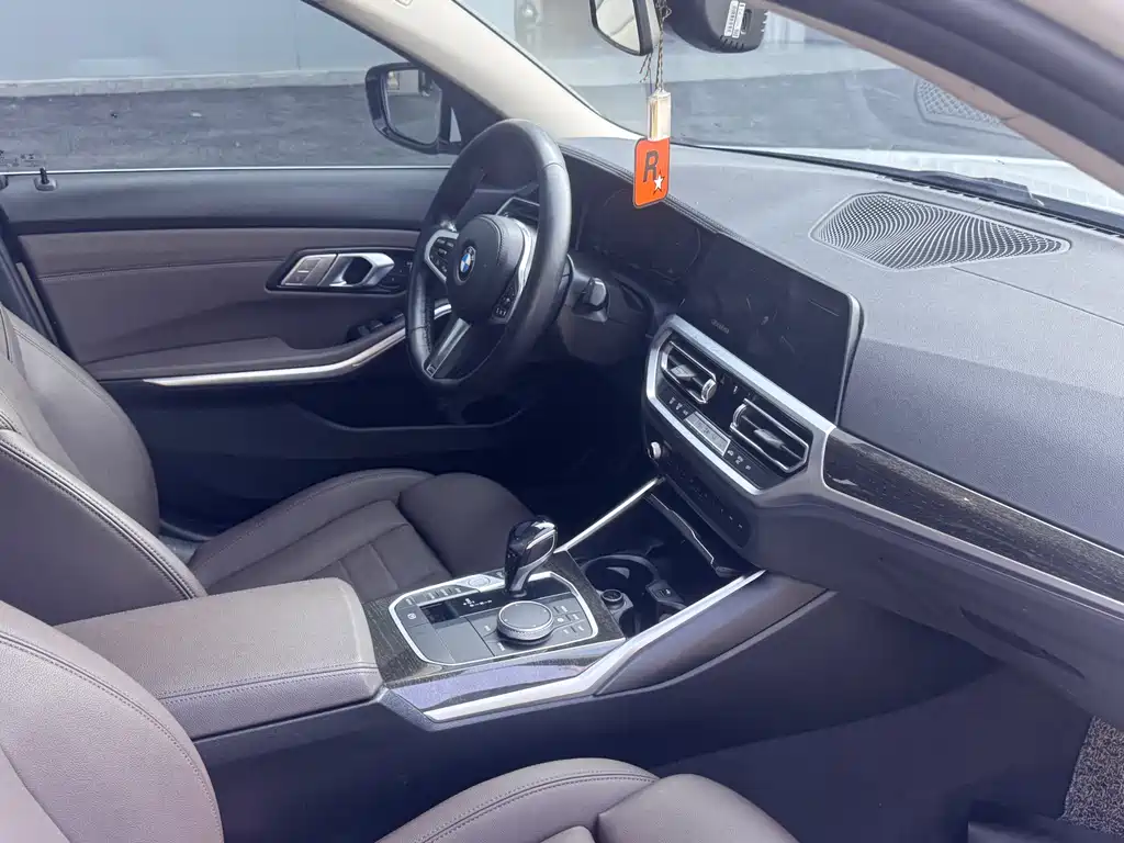 BMW 3 Series 2020