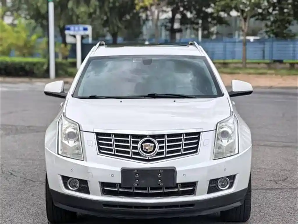 Cadillac SRX 2015 — фото 2