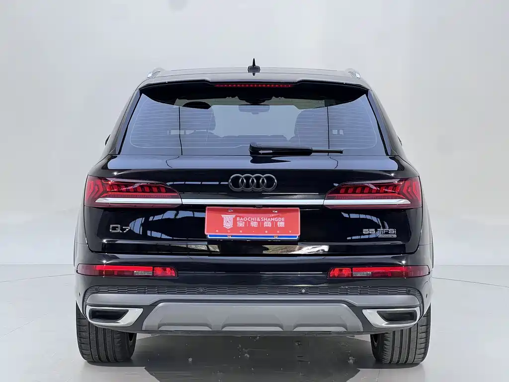 Audi Q7 2021 — фото 5