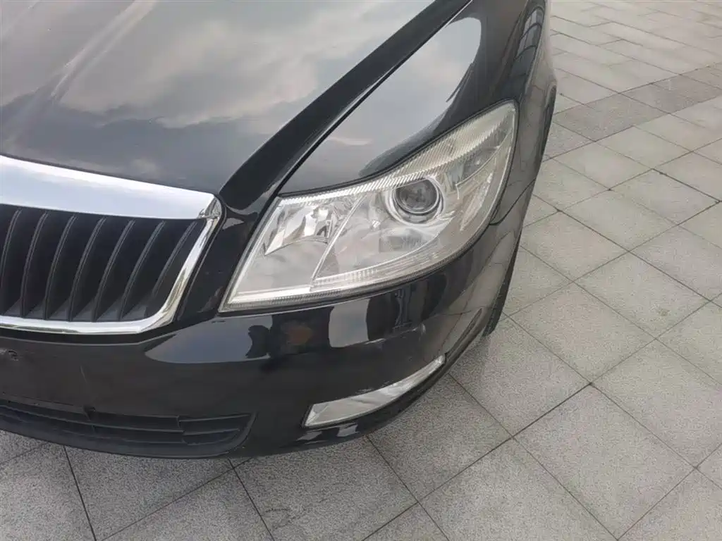 Skoda Octavia 2014 — фото 24