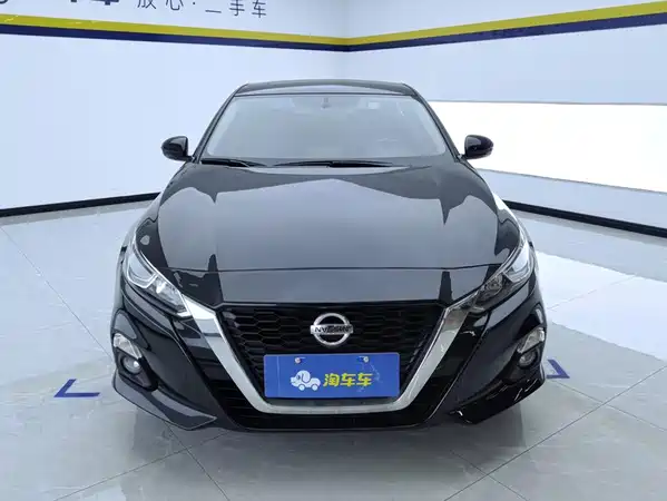 Nissan Teana 2021