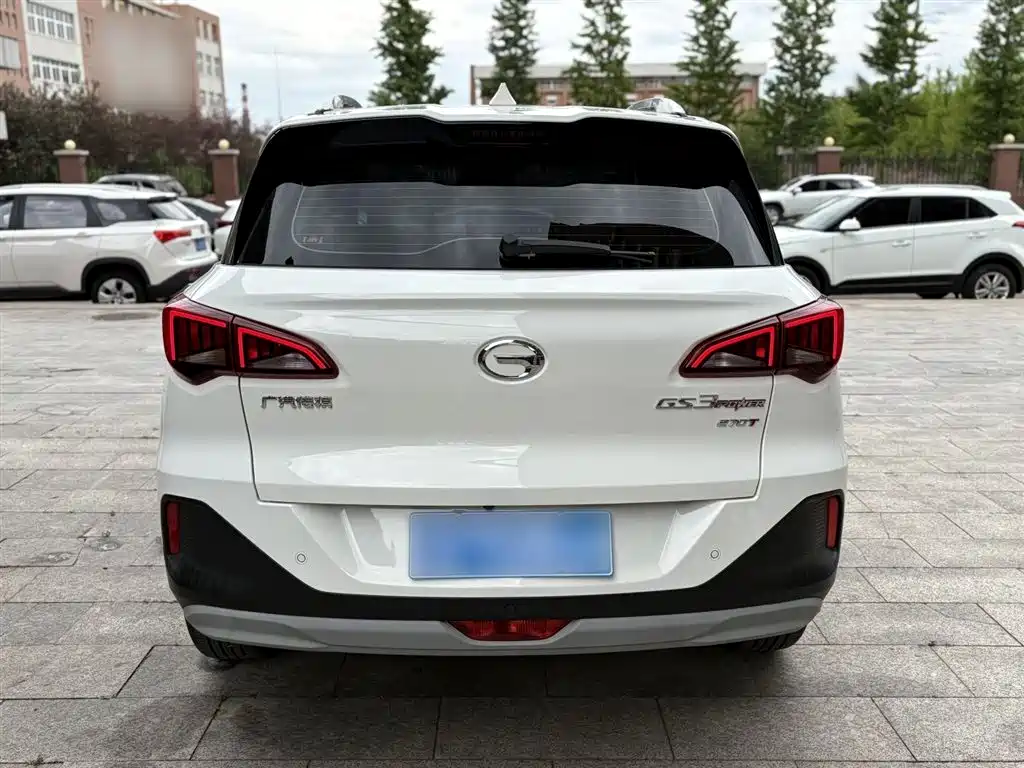 GAC Motor Trumpchi GS3 2022 — фото 6