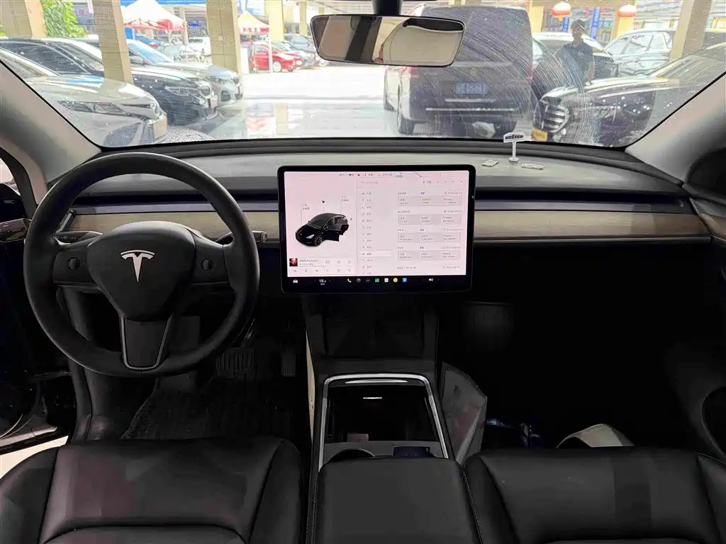 Tesla Model Y 2021 — фото 10
