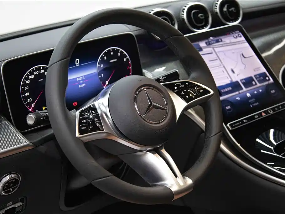 Mercedes-Benz GLC 2023 — фото 16