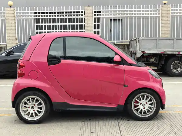smart fortwo 2012