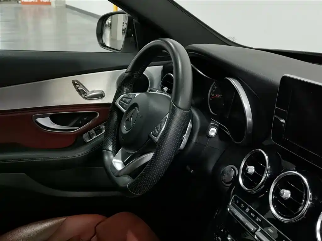 Mercedes-Benz C-Class 2016 — фото 22