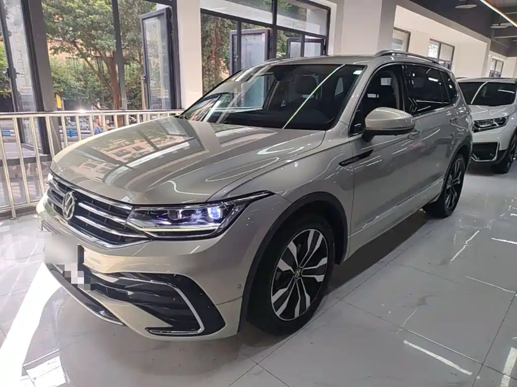 Volkswagen Tiguan L 2022