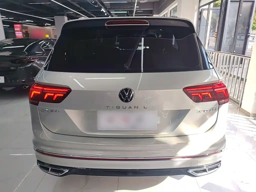 Volkswagen Tiguan L 2022