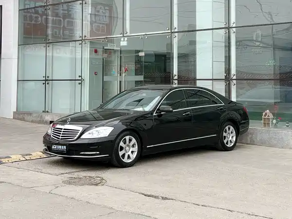 Mercedes-Benz S-Class 2007