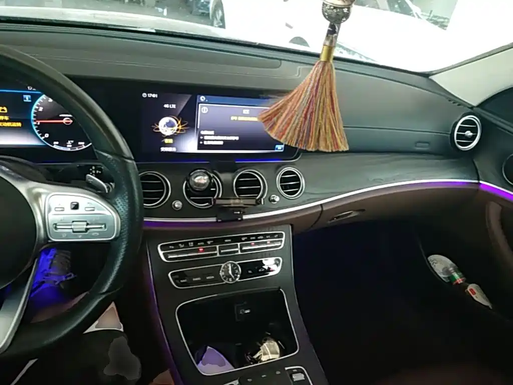 Mercedes-Benz E-Class 2020 — фото 10