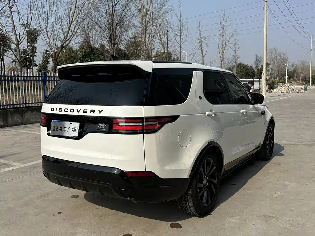 Land Rover Discovery 2021 — фото 7