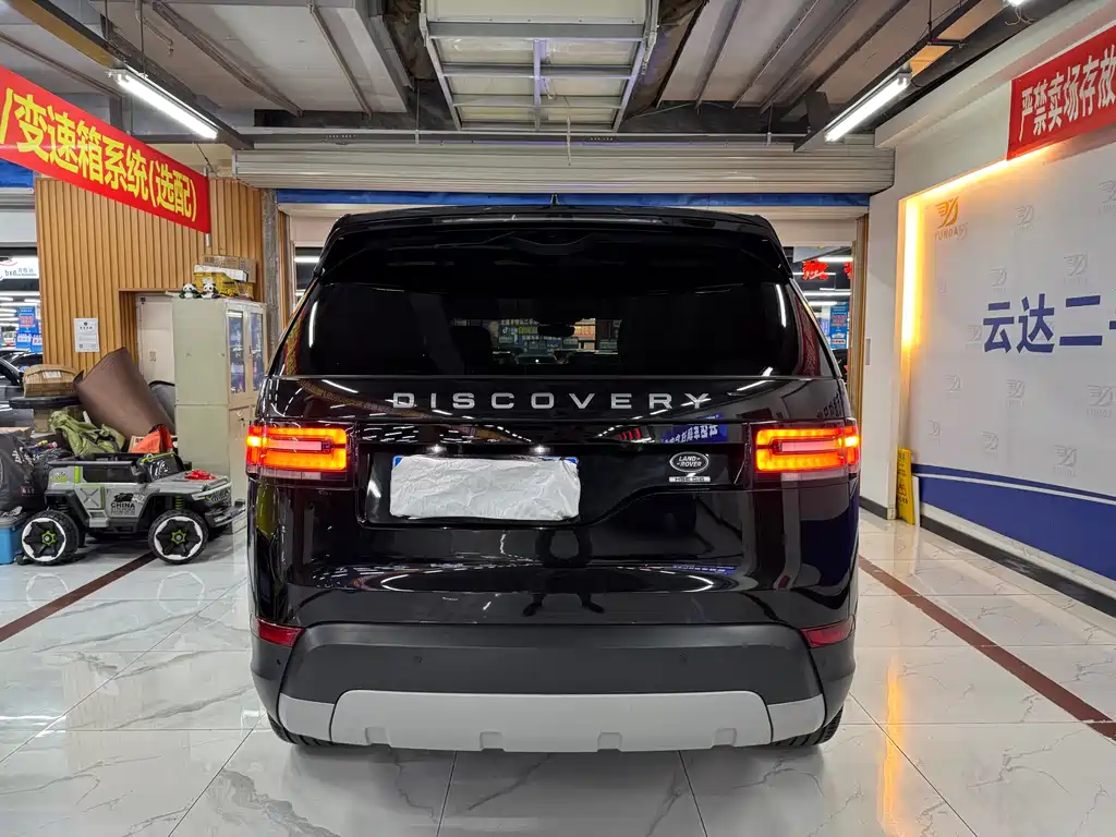 Land Rover Discovery 2019 — фото 11