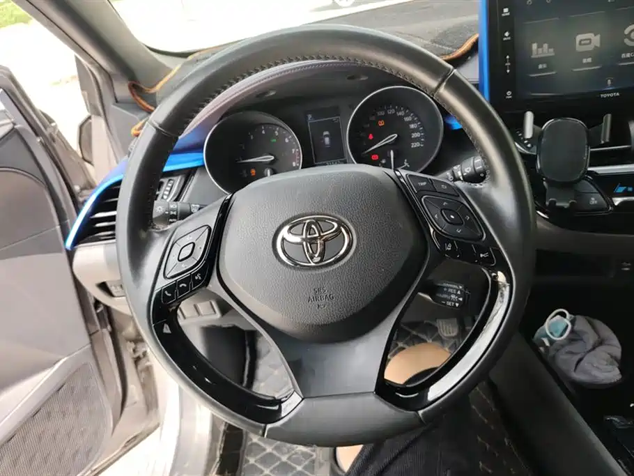 Toyota IZOA 2020 — фото 15