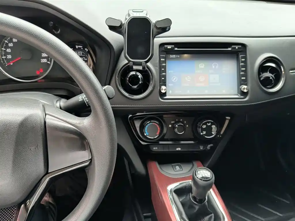 Honda XR-V 2015 — фото 10