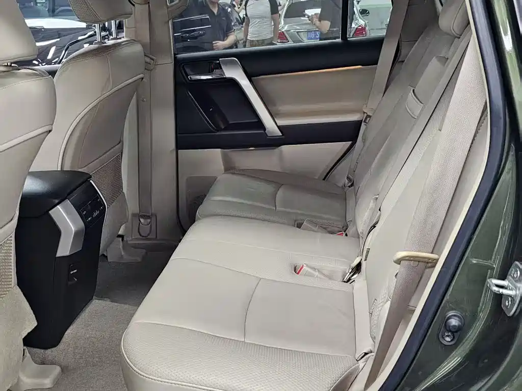 Toyota Prado 2014