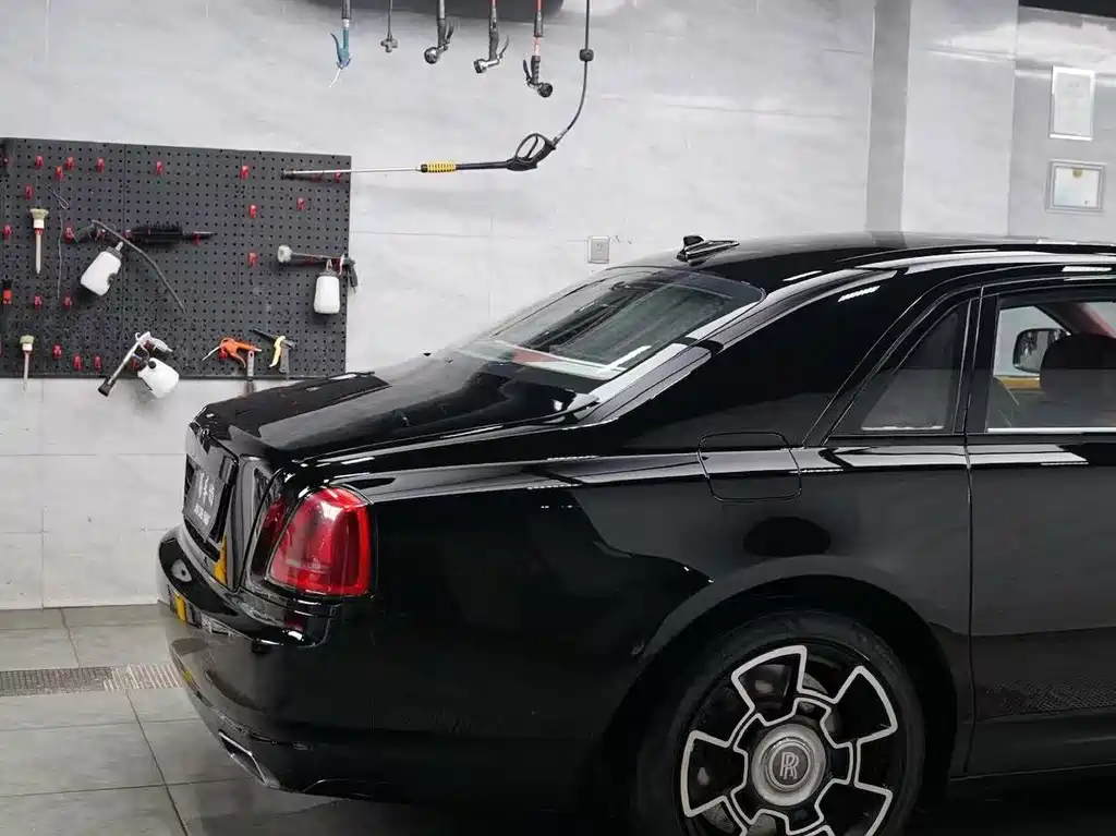 Rolls-Royce Ghost 2016