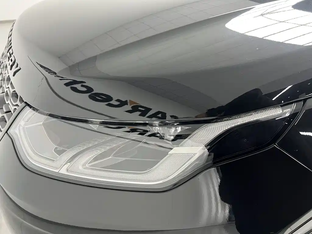 Land Rover Discovery Sport 2023 — фото 14