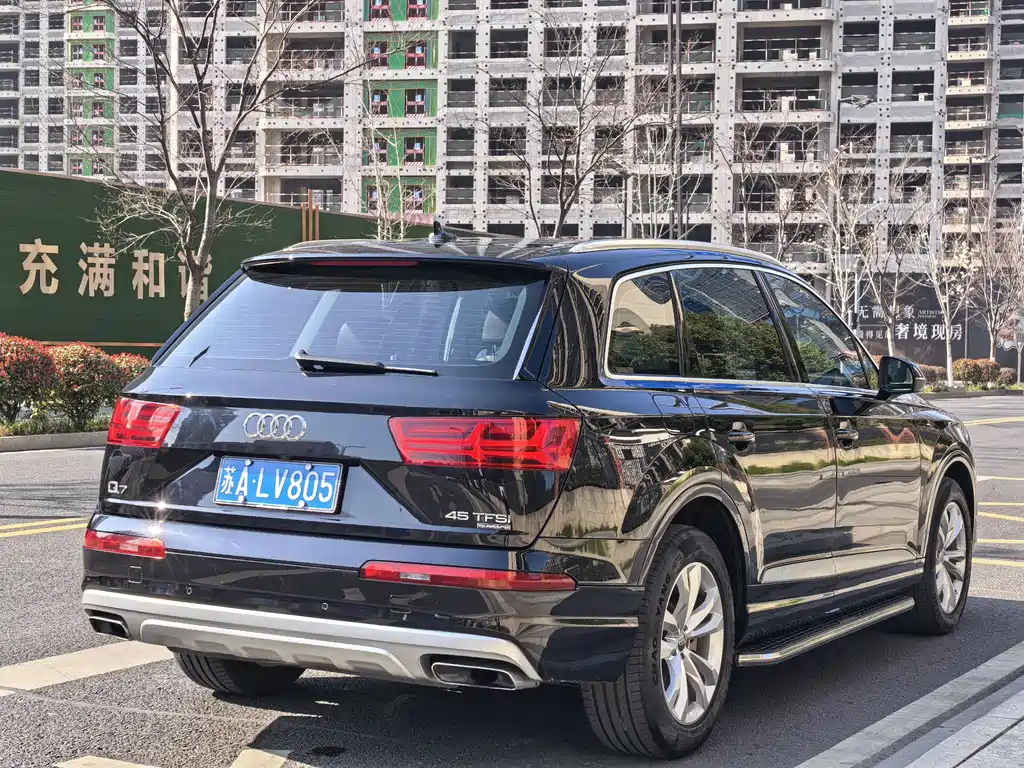 Audi Q7 2017 — фото 13