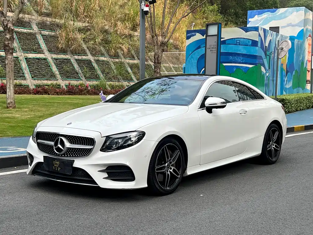 Mercedes-Benz E-Class 2021
