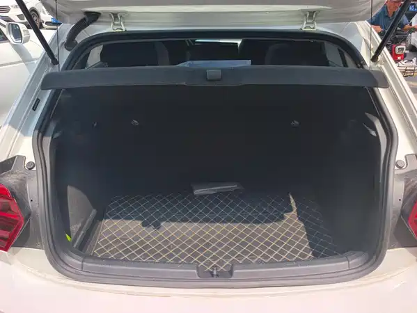 Volkswagen Polo 2023