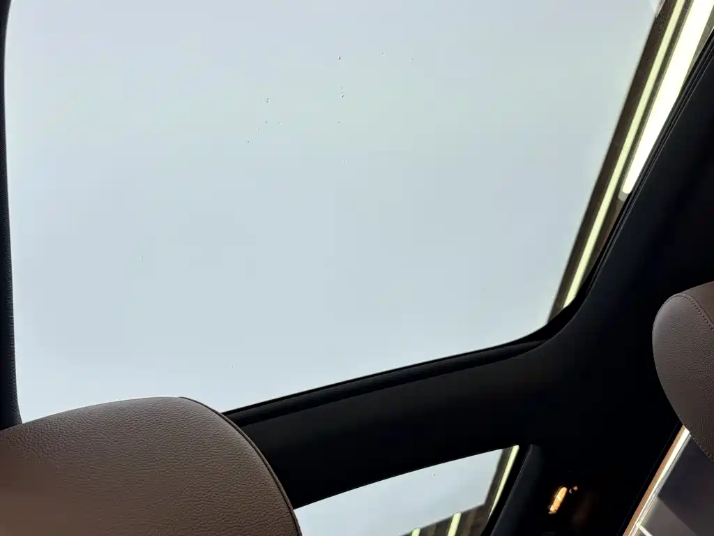 Mercedes-Benz GLB 2022 — фото 18