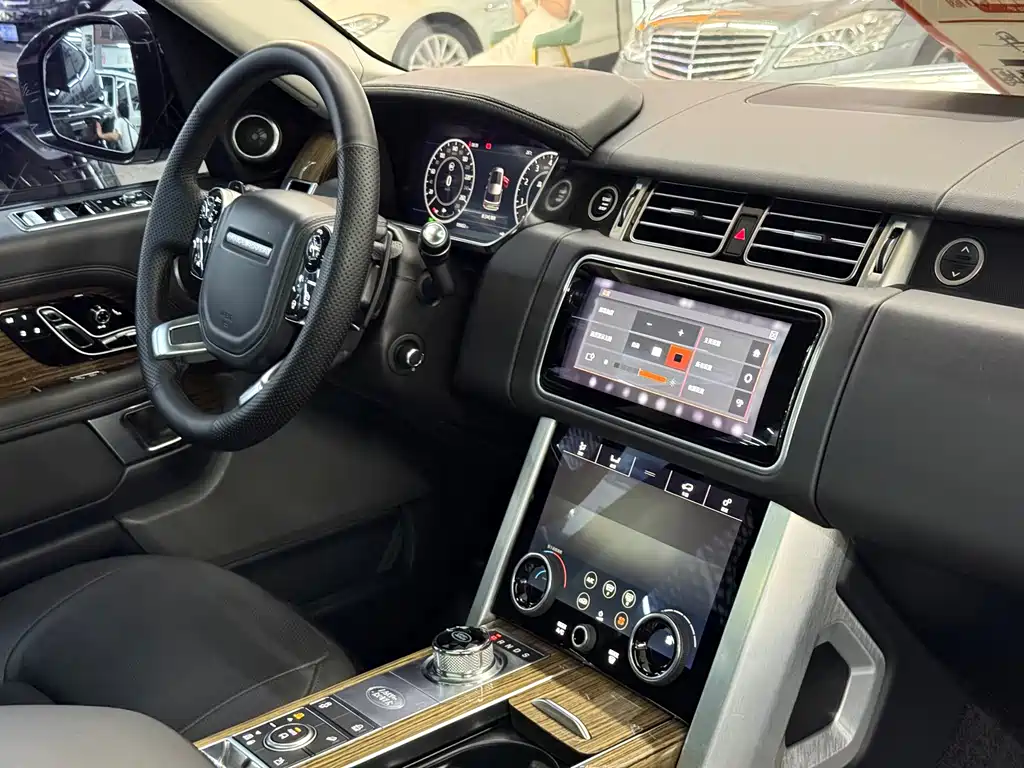 Land Rover Range Rover 2020
