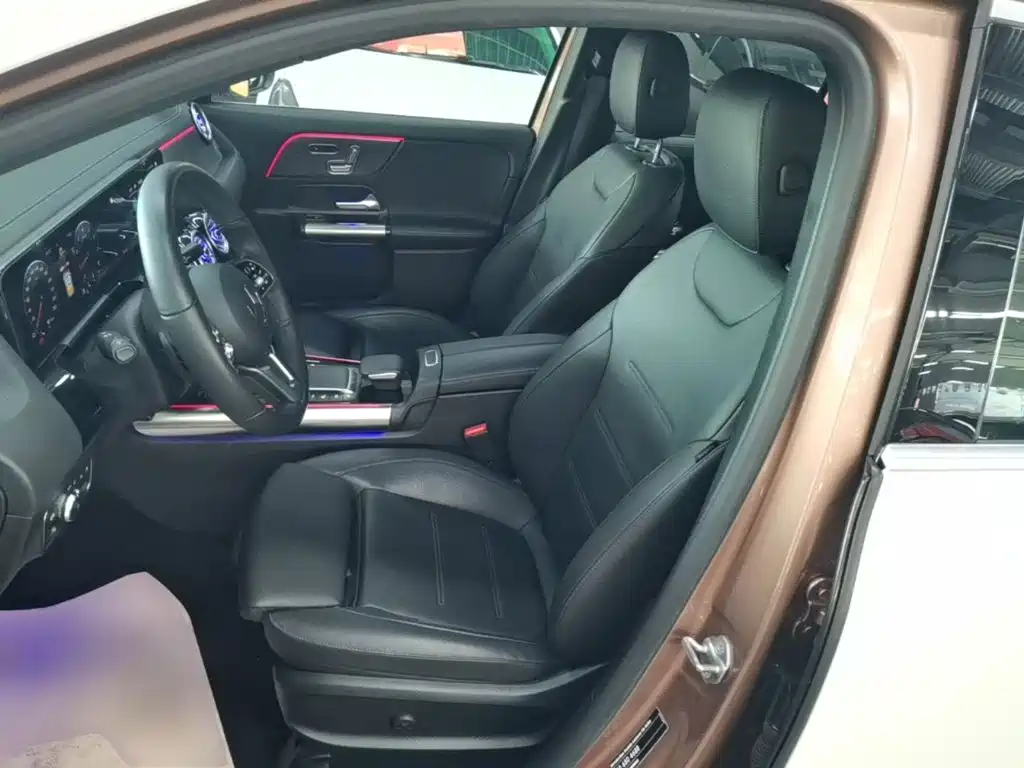 Mercedes-Benz GLA 2021 — фото 15