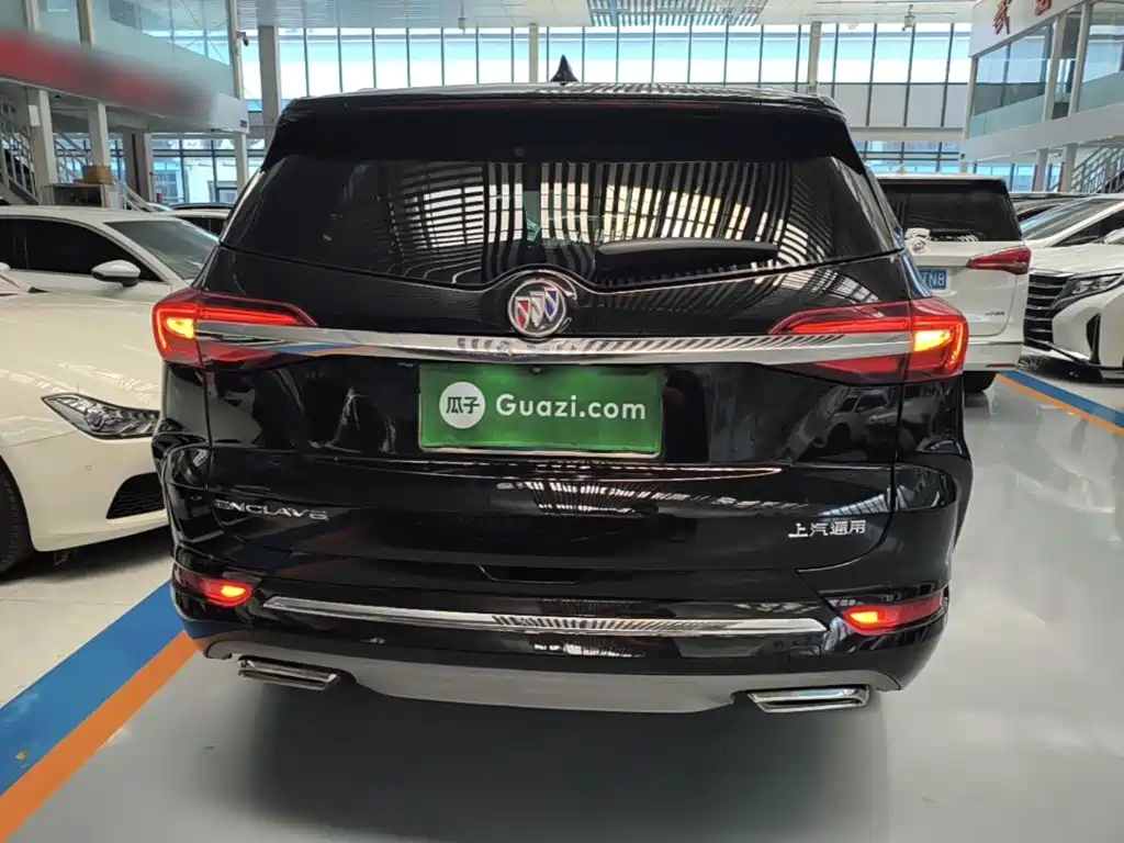 Buick Enclave 2023