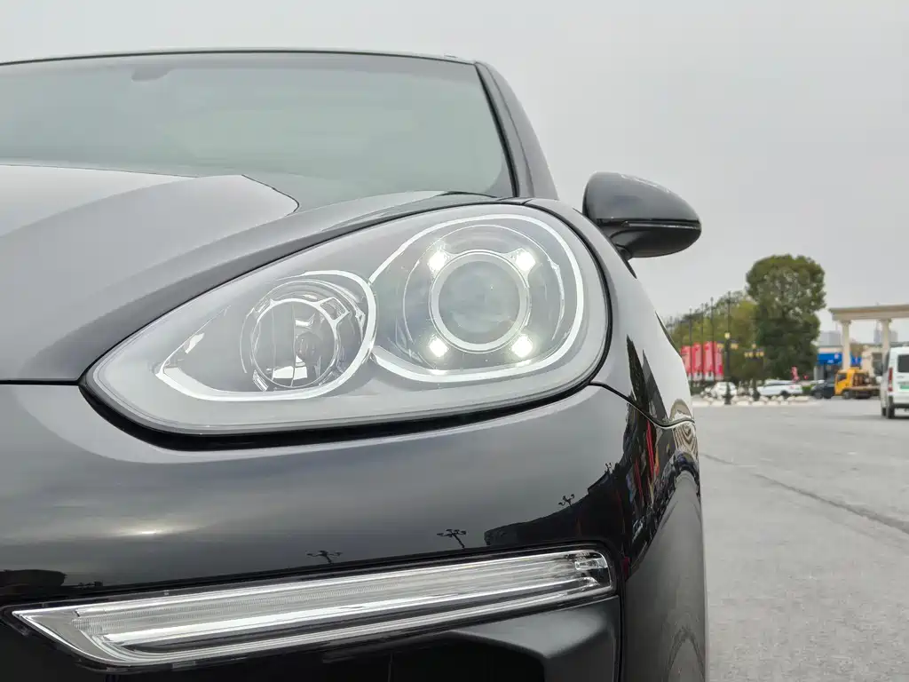 Porsche Cayenne 2018