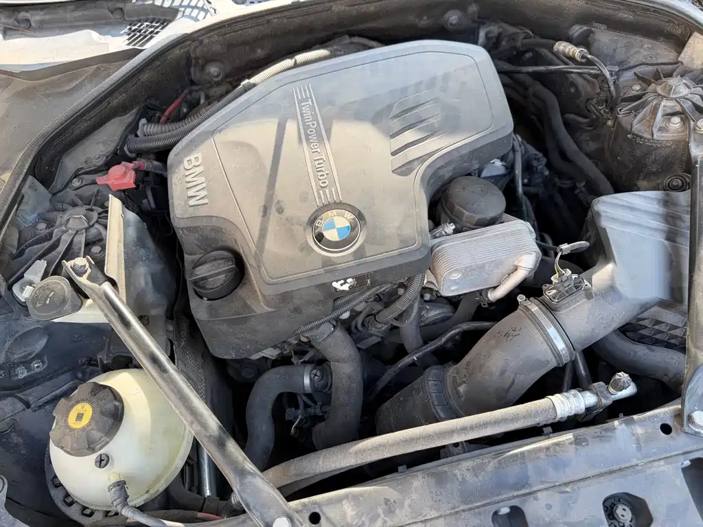 BMW 5 Series 2013 — фото 18