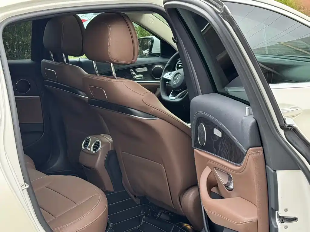 Mercedes-Benz E-Class 2017