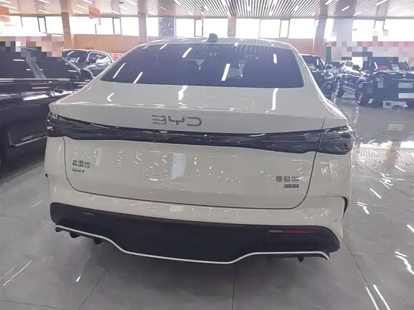 BYD Seal 06 2025