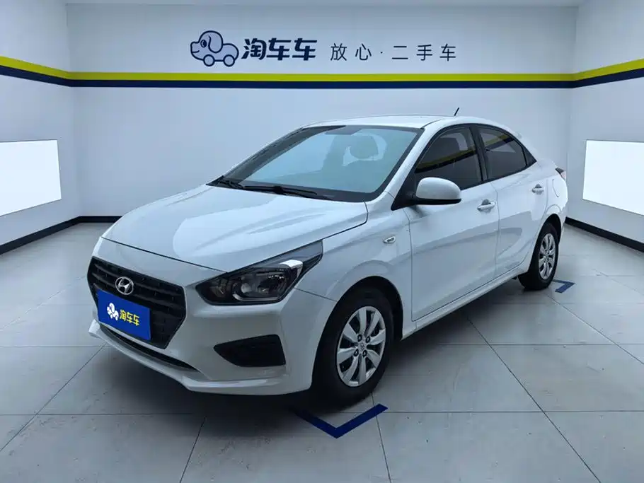Hyundai Accent 2019 — фото 1