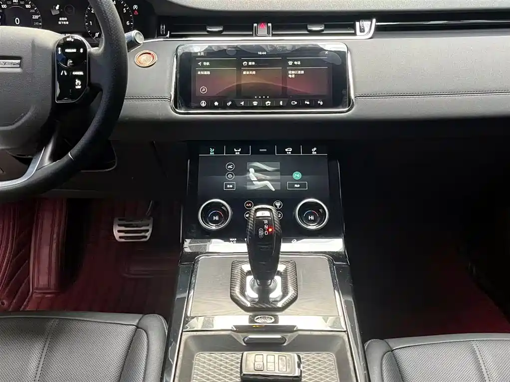 Land Rover Evoque 2020 — фото 14