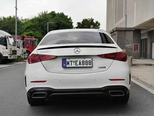 Mercedes-Benz C-Class 2023