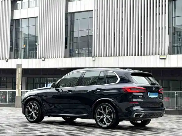 BMW X5 2019