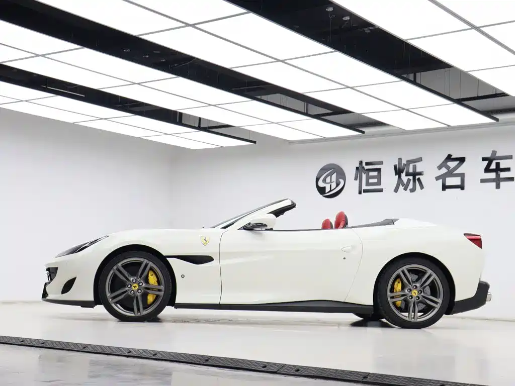 Ferrari Portofino 2019 — фото 26