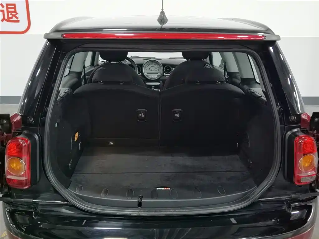 MINI Clubman 2010 — фото 16