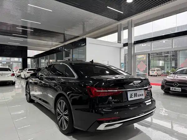 Audi A6L 2020