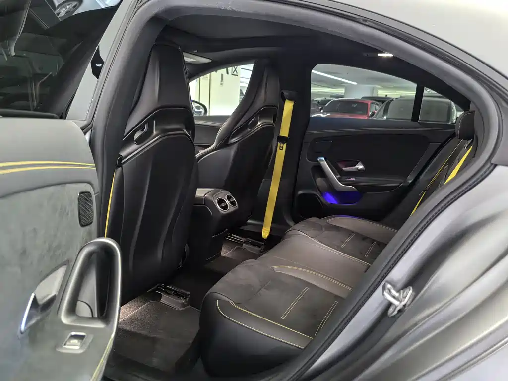 Mercedes-Benz CLA AMG 2020 — фото 15