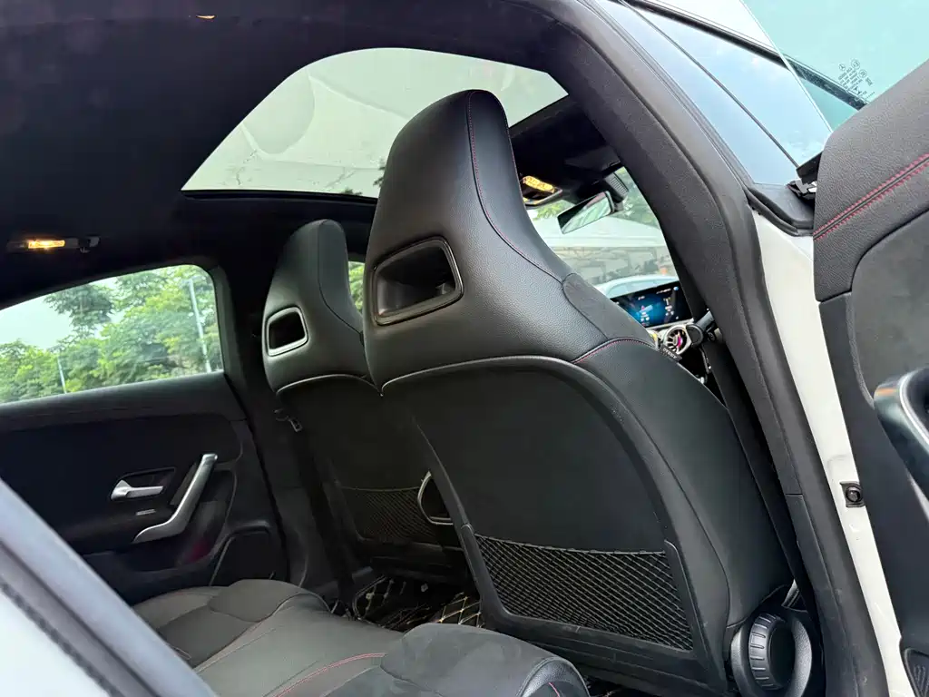 Mercedes-Benz CLA 2022 — фото 13