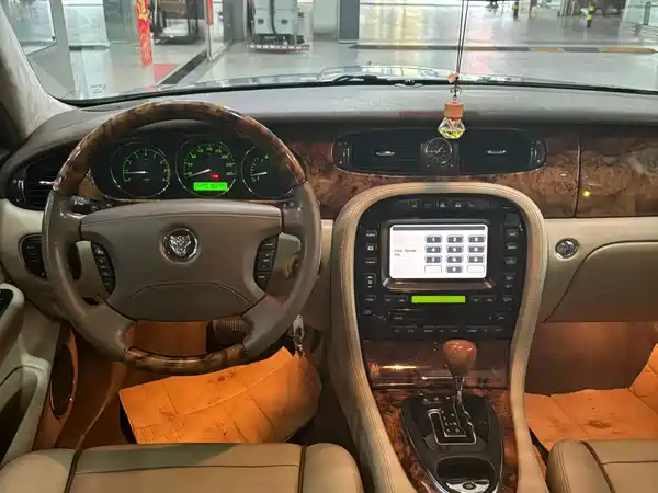 Jaguar XJ 2007