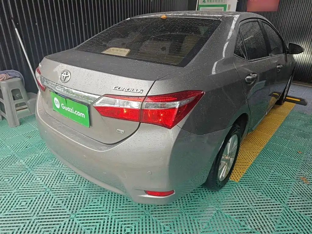 Toyota Corolla 2015