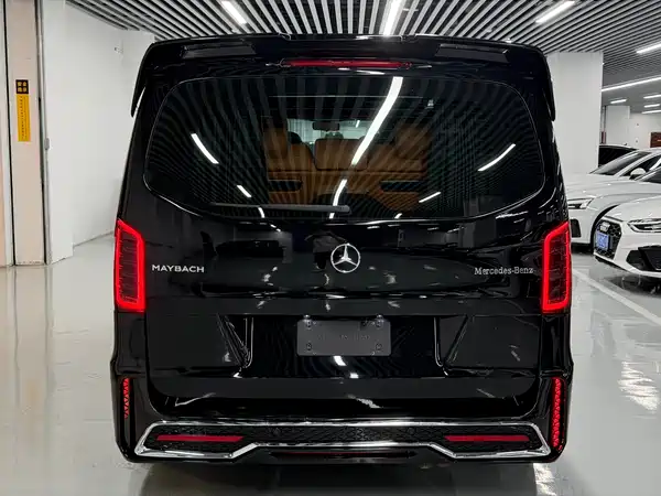 Mercedes-Benz Vito 2024